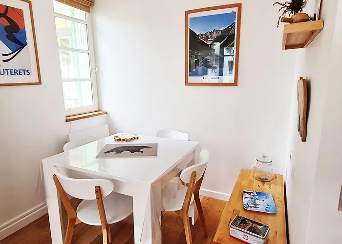 Les 3 Flocons アパート コテレ